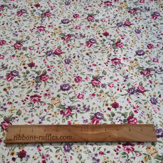 Rose & Hubble - Medium Vintage Floral Cotton Poplin